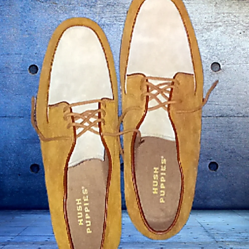 Hush Puppies Brand NEW SIZE 9 Men's Tan and Cream Shoes - Picture 1 of 4